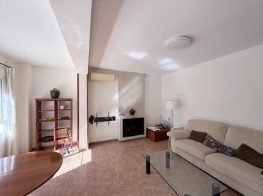 Villa mit Pool zum Verkauf in Urbanización Roche Alto 115