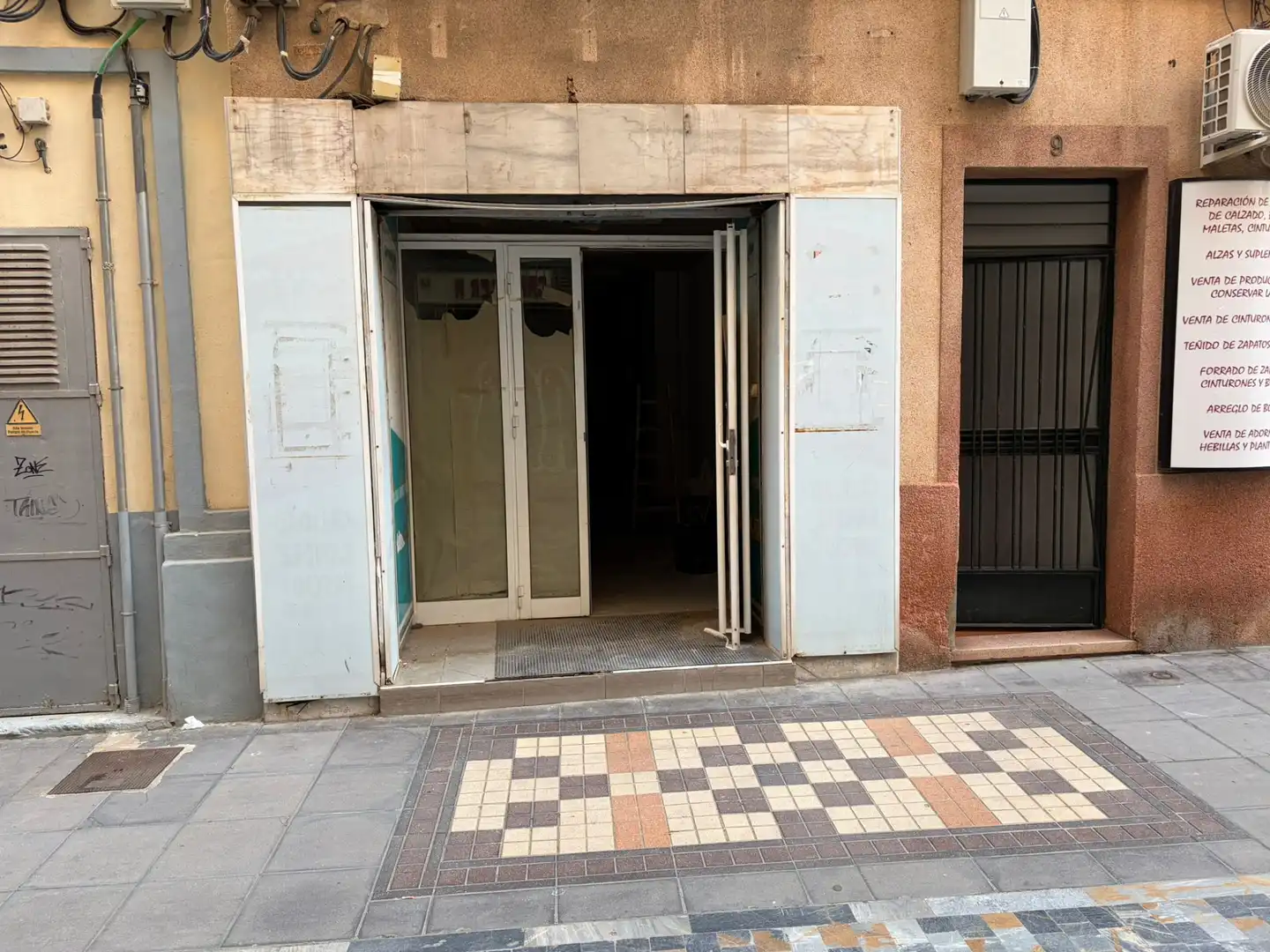 Local comercial de lloguer a Calle Canales, imagen 13