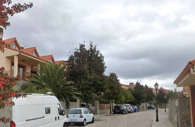 Casa adosada en Venta en Prado Del Valle en Zaburdón - Monte Escorial