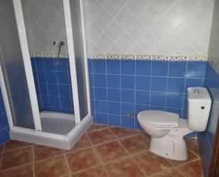 Bathroom of Flat for sale in Benaoján