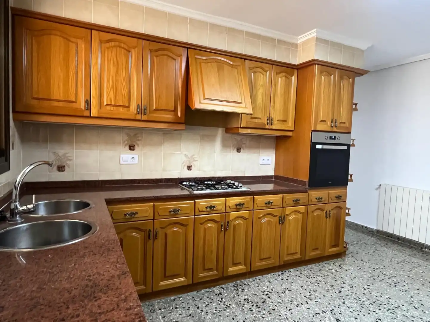 Küche von Wohnung zur Miete in Torrent mit Heizung und Balkon