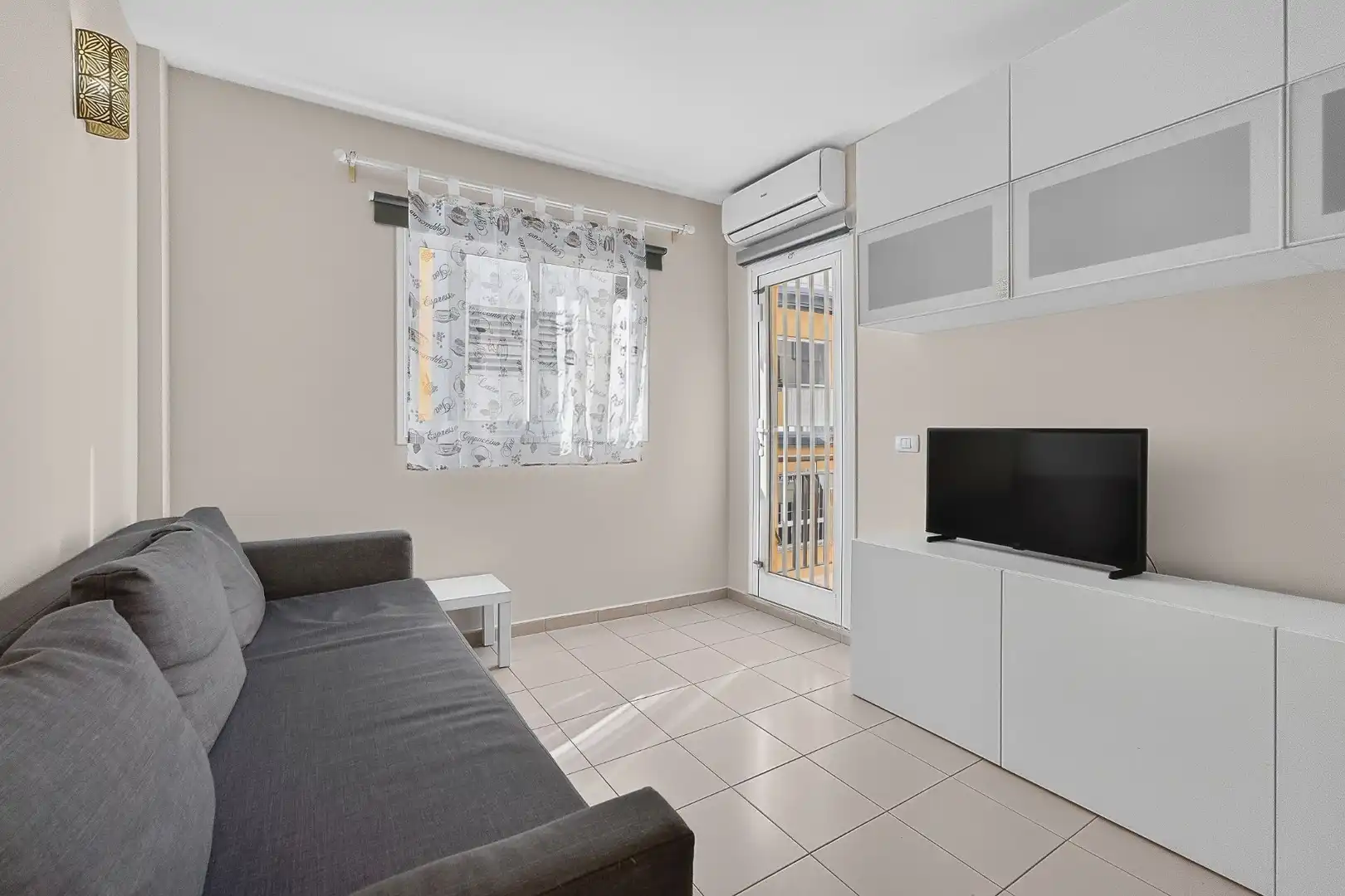 Living room of Apartments for sale in La Camella