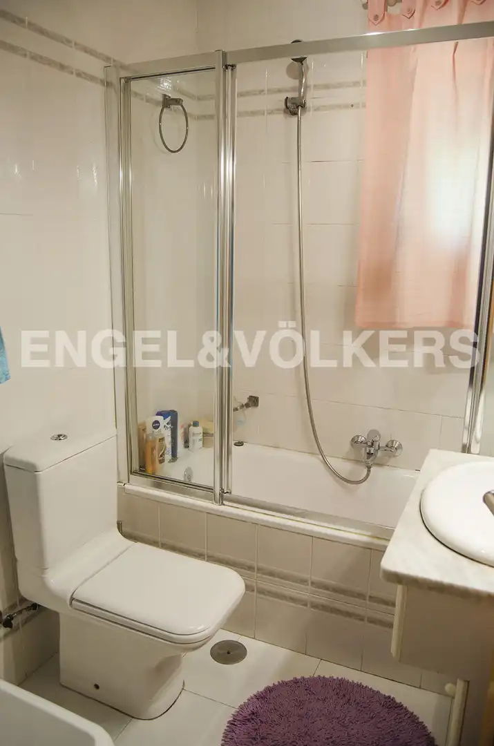 Bathroom of Houses for sale in El Escorial  with Heating, Private garden and Terrace