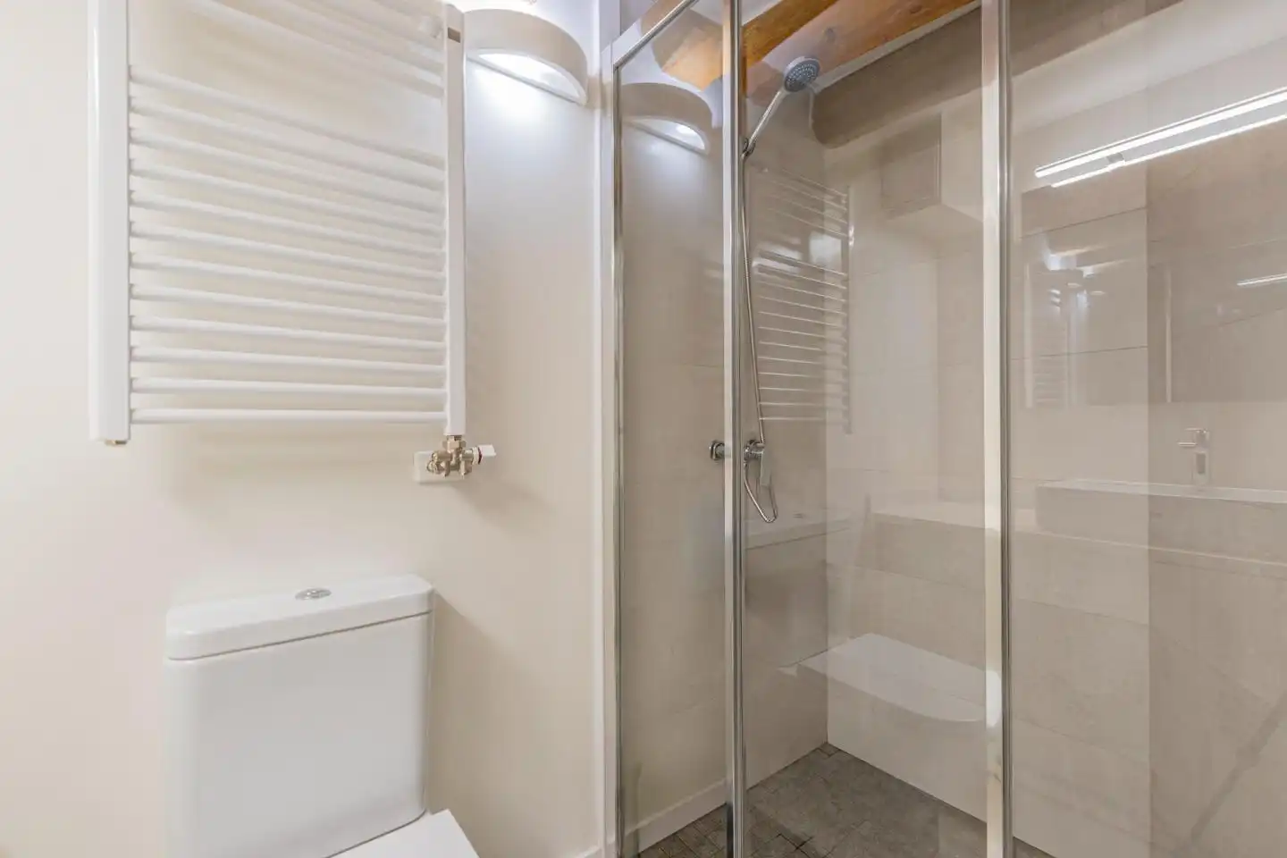 Baño de Finca rústica en venta en Caldes de Montbui con Aire acondicionado, Calefacción y Terraza