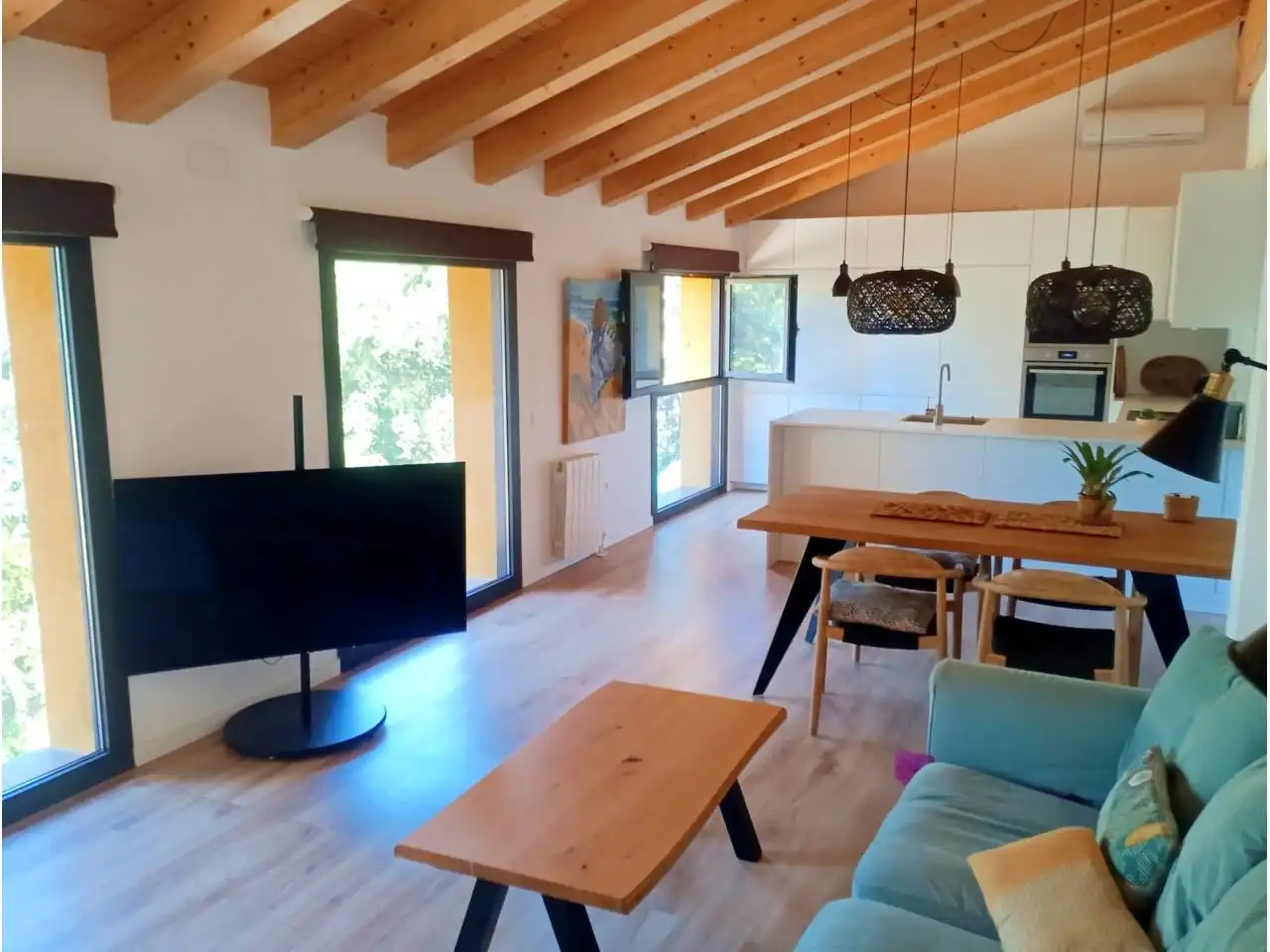 Sala d'estar de Casa o xalet en venda en La Vall de Bianya