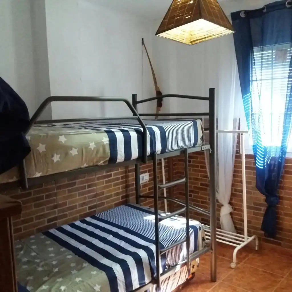 Dormitori de Apartament en venda en Chiclana de la Frontera amb Terrassa, Moblat i Piscina comunitària