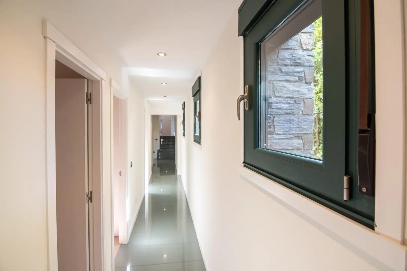 Casa o chalet en venta en Bergondo con Calefacción, Jardín privado y Trastero