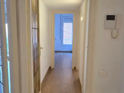 Wohnung zur Miete in  Barcelona Capital mit Terrasse und Balkon