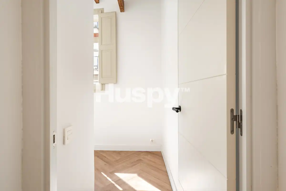 Ático con terraza en venta en Carrer Bruniquer, imagen 25