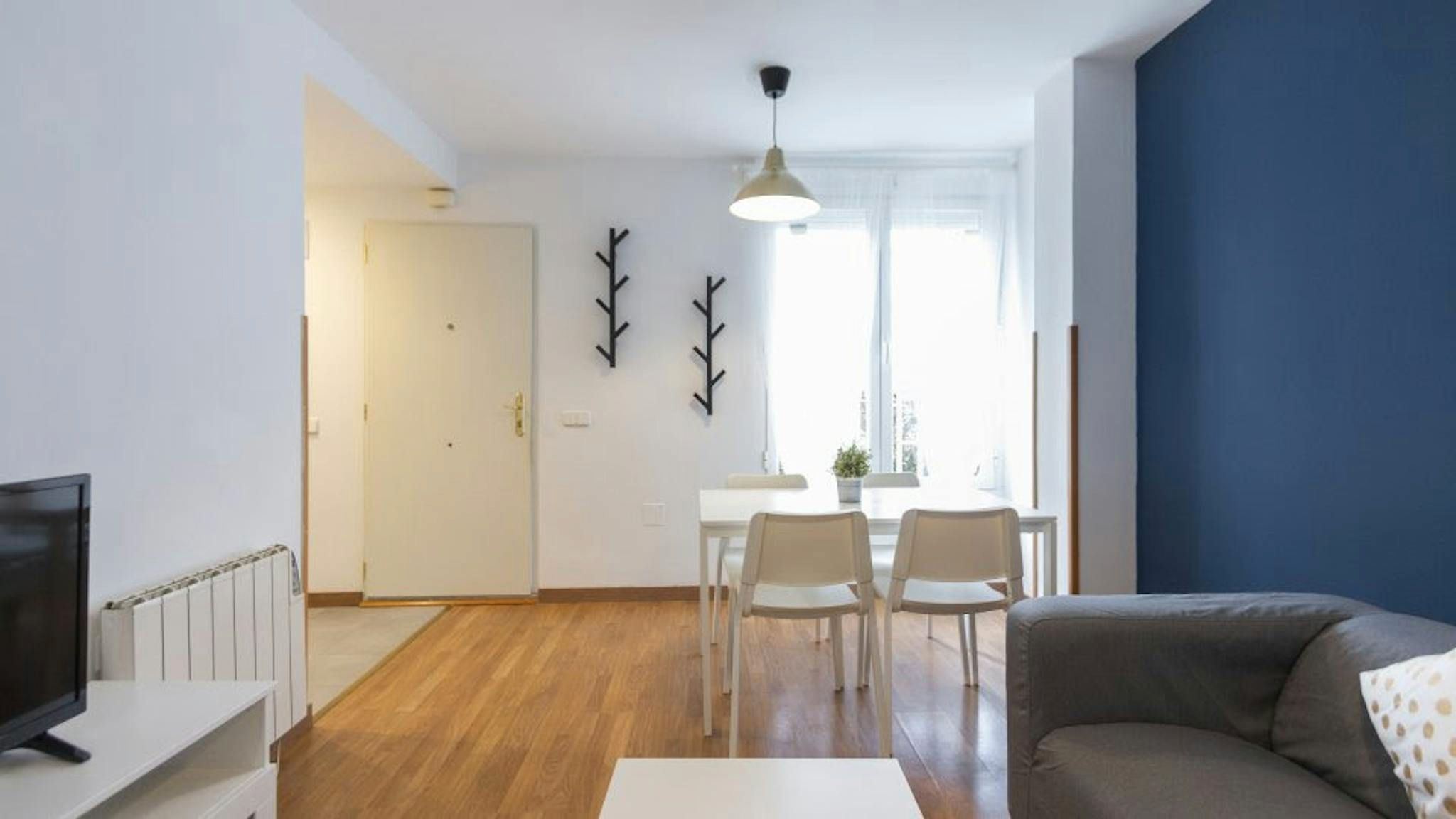 Vista exterior de Pis de lloguer en  Madrid Capital amb Calefacció, Moblat i Rentadora