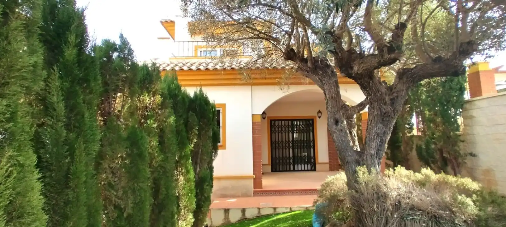 Vista exterior de Casa o chalet de alquiler en Rojales con Aire acondicionado, Calefacción y Jardín privado