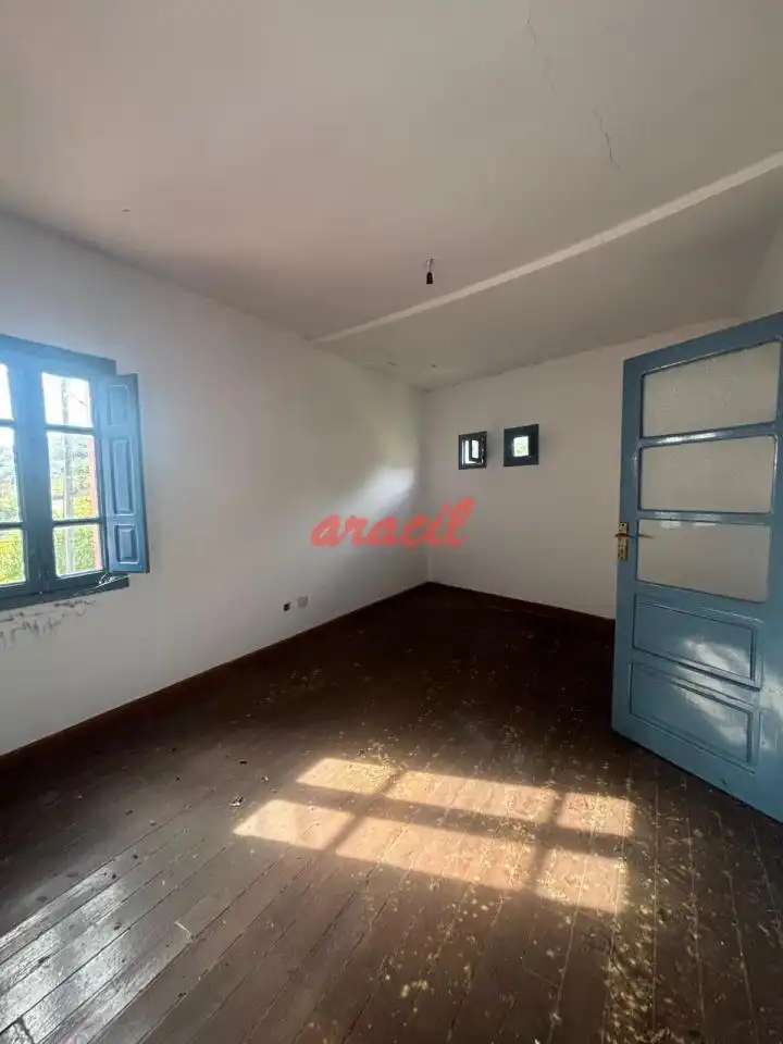 Casa o chalet en venta en Ourense Capital  con Calefacción, Jardín privado y Trastero