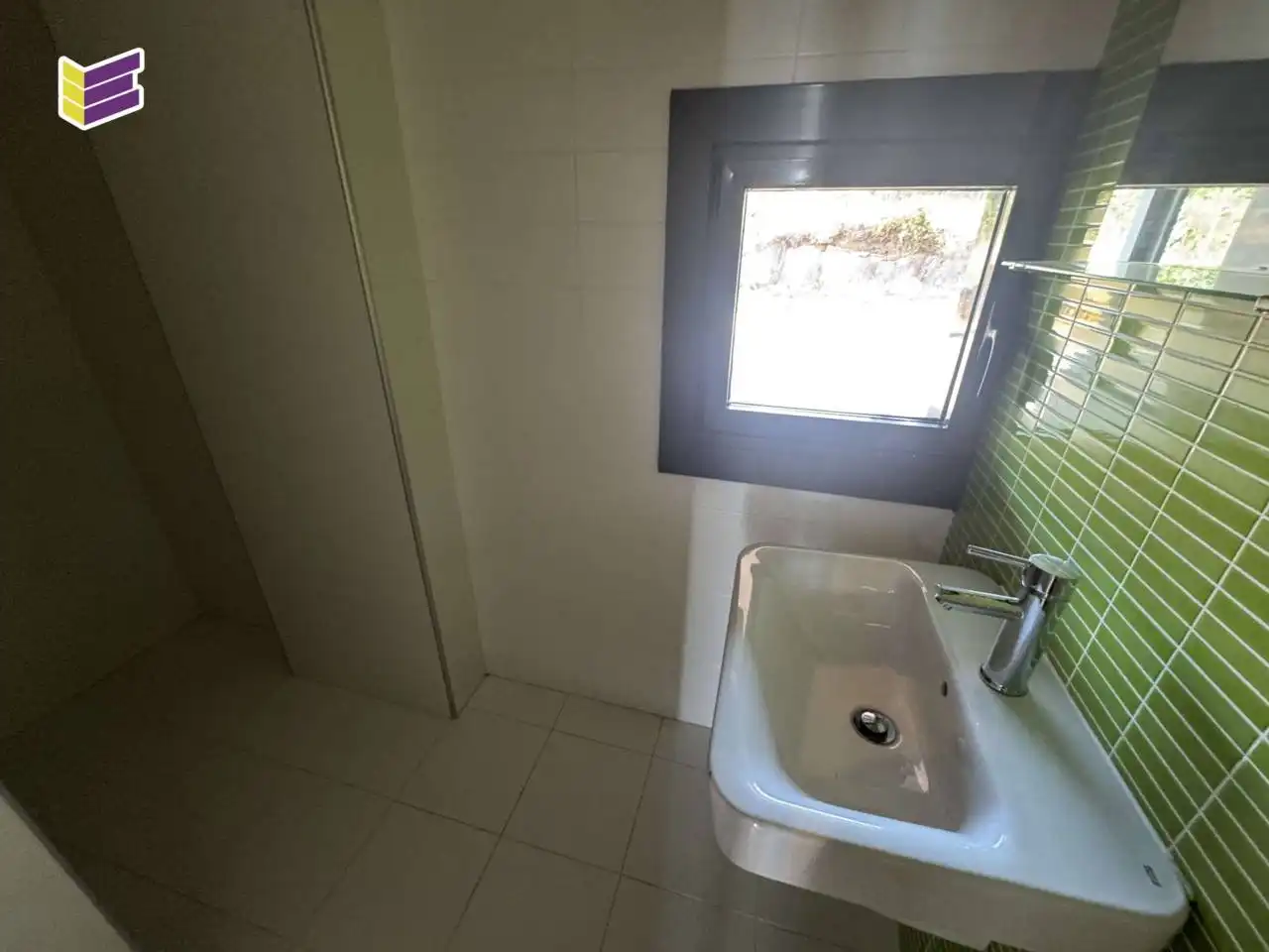 Baño de Dúplex en venta en Baiona con Terraza, Trastero y Balcón