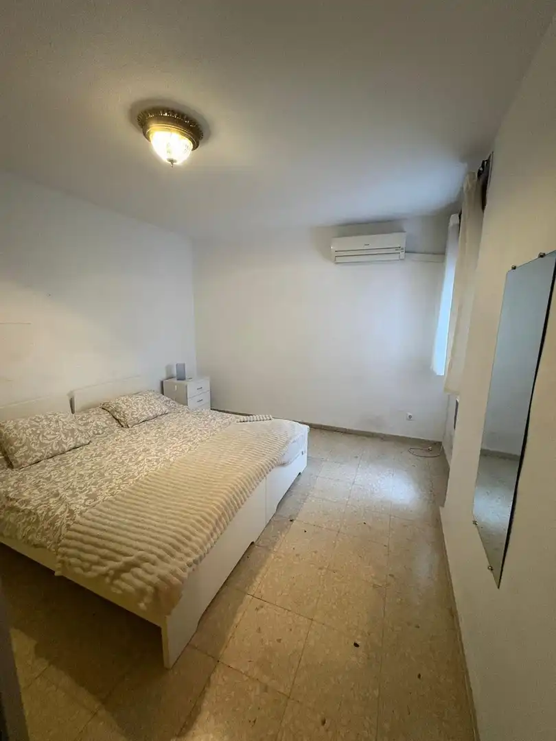 Habitación de Piso en venta en Córdoba con Aire acondicionado, Terraza y Trastero