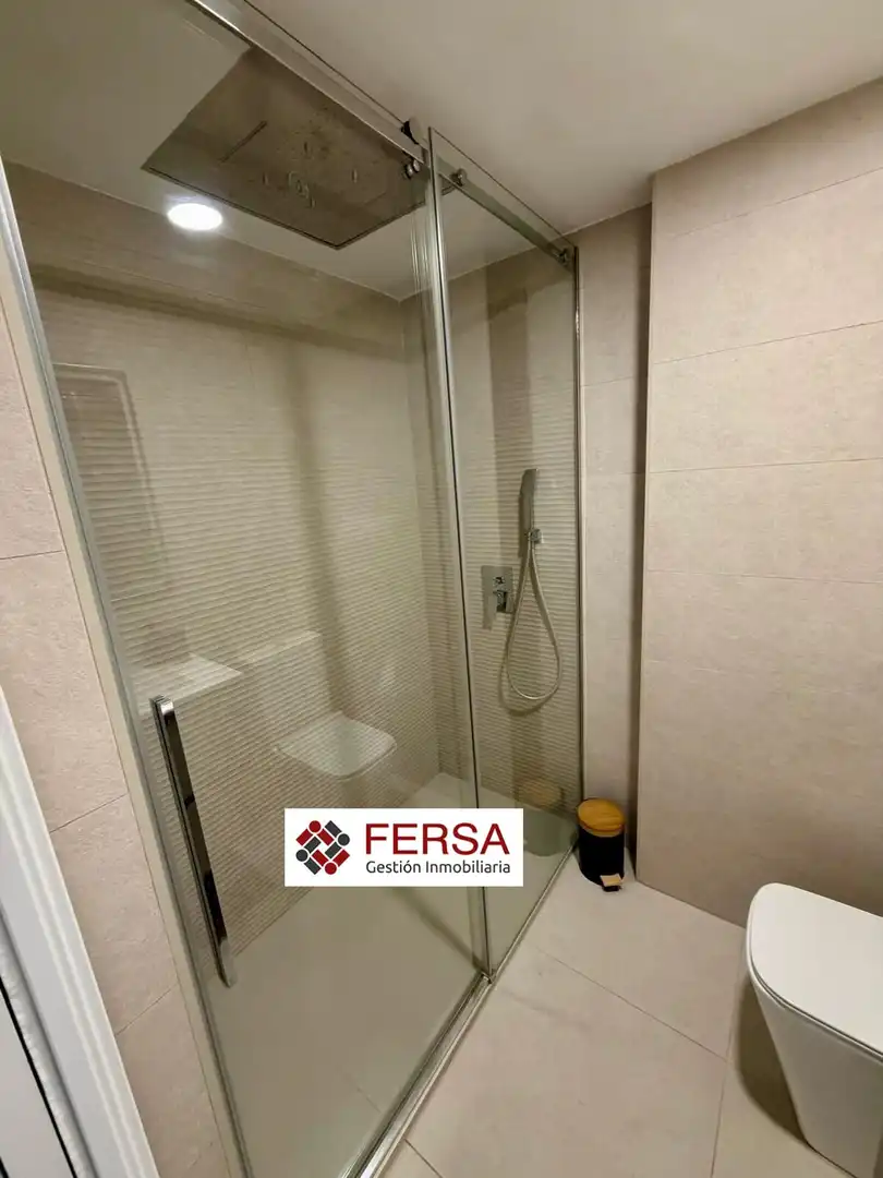 Badezimmer von Wohnung zur Miete in El Puerto de Santa María mit Terrasse und Möbliert