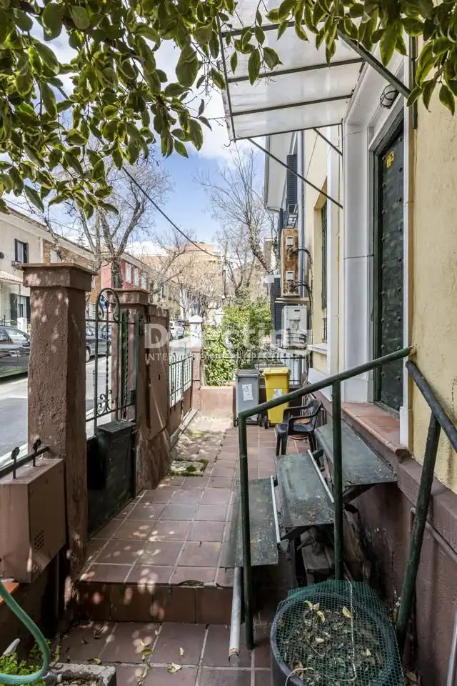 Vista exterior de Casa o chalet en venta en Madrid con Aire acondicionado y Terraza