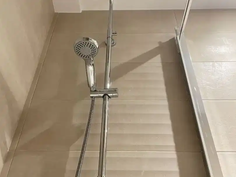 Bathroom of Flat for rent in Gijón   with Terrace and Balcony