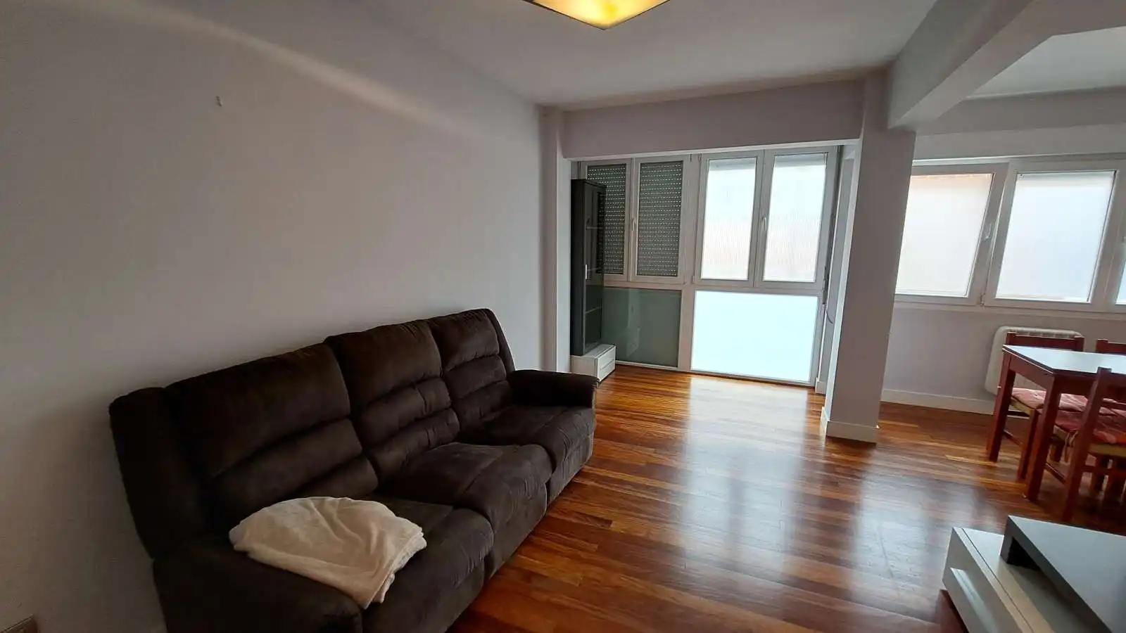 Wohnzimmer von Wohnungen zur untervermieten in Getxo  mit Klimaanlage, Heizung und Terrasse