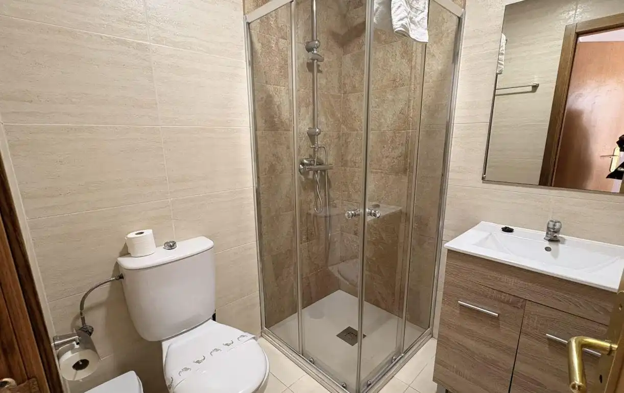 Baño de Ático en venta en Barbate con Aire acondicionado y Terraza