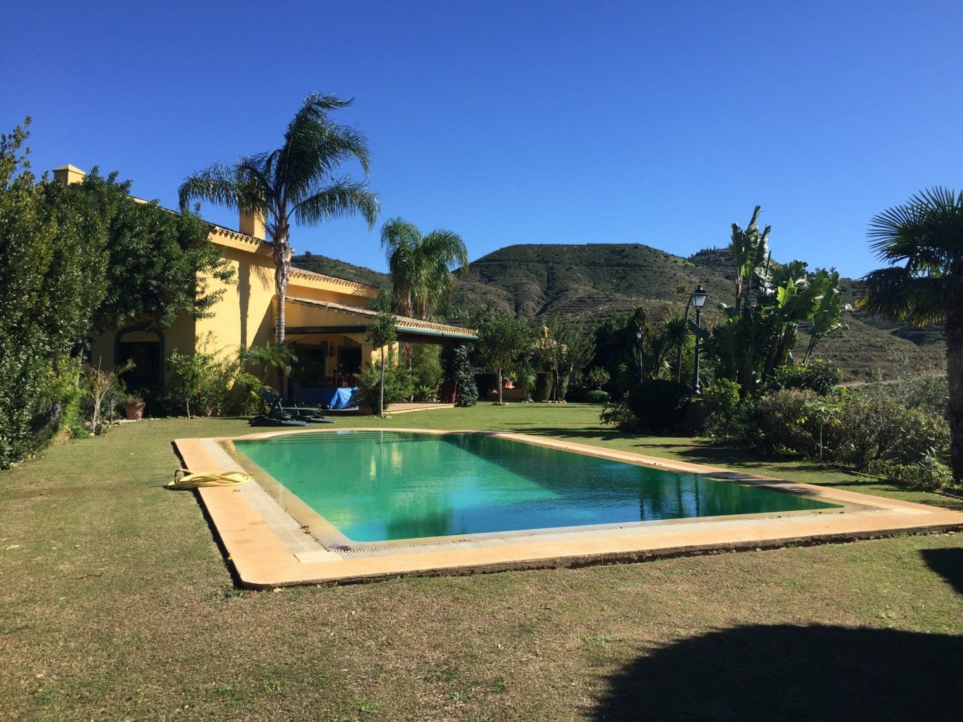 Piscina de Finca rústica en venda en Ojén amb Aire condicionat, Calefacció i Jardí privat