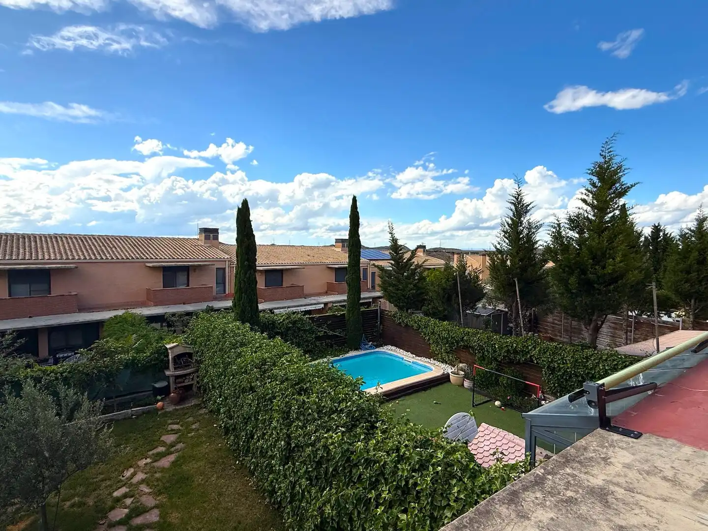 Jardín de Casa adosada en venta en Cuarte de Huerva con Aire acondicionado, Calefacción y Jardín privado