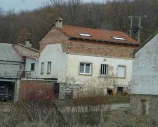 Vista exterior de Casa o xalet en venda en Guardo amb Traster