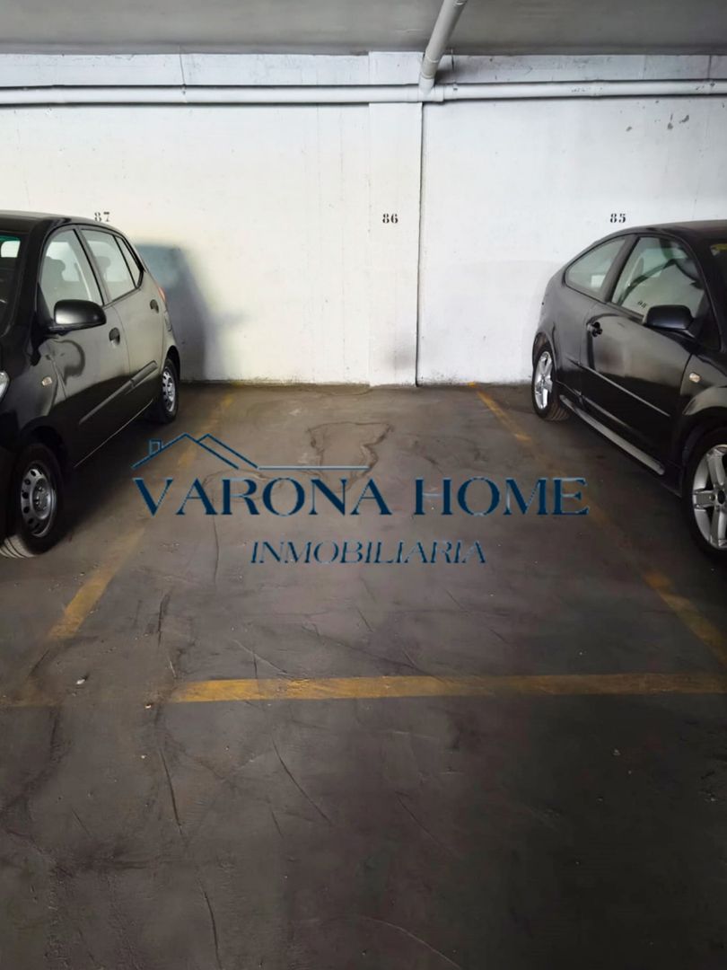 Parking of Garage for sale in  Córdoba Capital  with Alarm