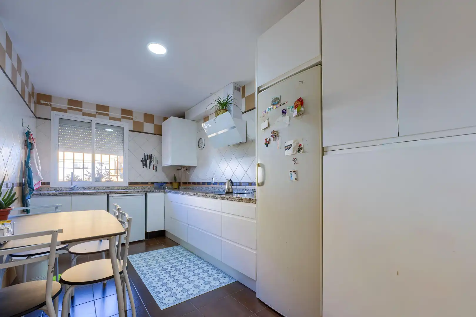 Kitchen of Apartments for sale in Alcalá de Guadaira
