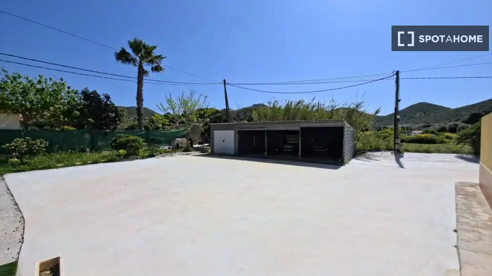 Vista exterior de Apartament per a compartir en Cartagena amb Aire condicionat, Calefacció i Terrassa