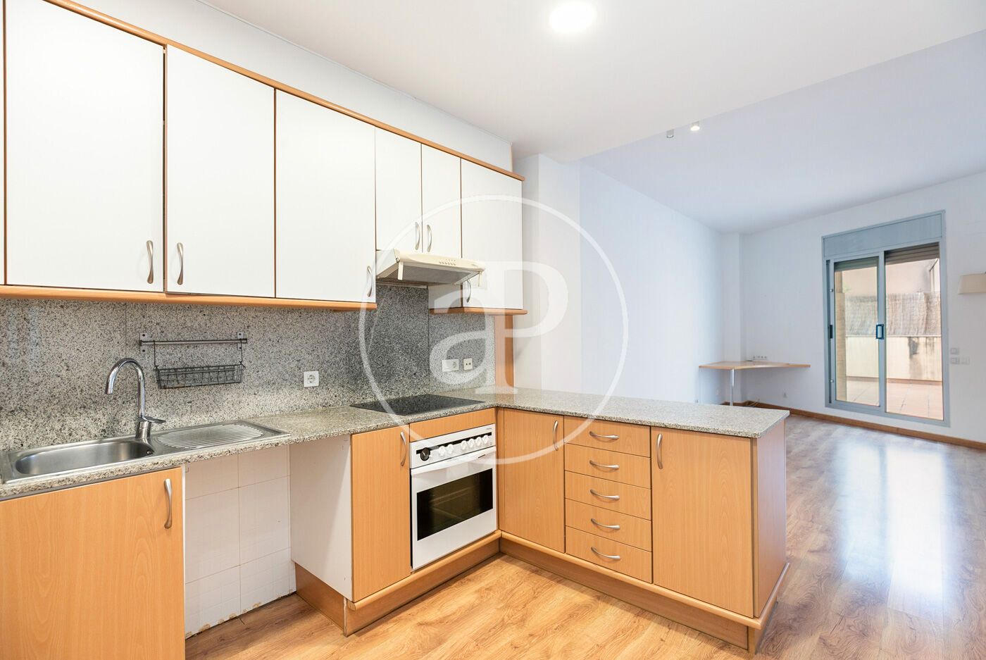 Kitchen of Flat for sale in  Barcelona Capital  with Air Conditioner, Heating and Terrace