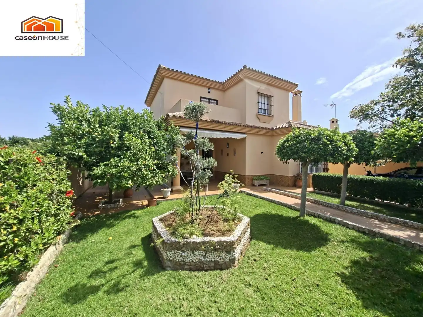 Jardí de Casa o xalet en venda en Chiclana de la Frontera amb Jardí privat