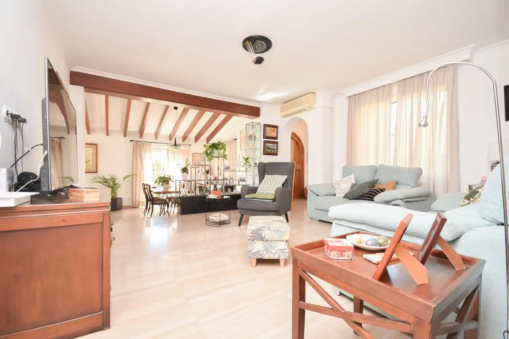Sala d'estar de Casa o xalet en venda en Marratxí amb Aire condicionat, Calefacció i Jardí privat