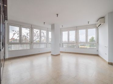 Piso con ascensor en venta en Calle de Santa Bárbara 20