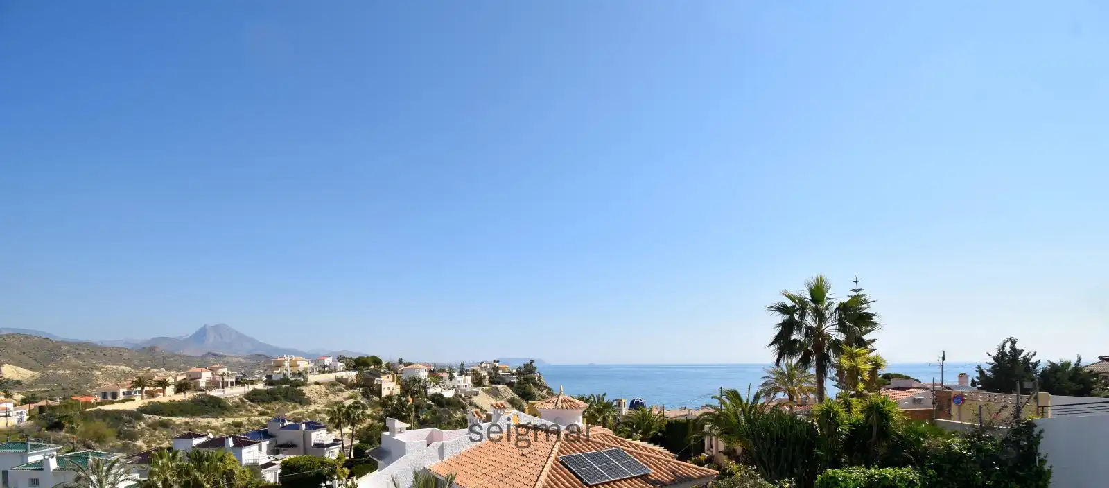 Houses for sale in Pueblo Acantilado - Lanuza