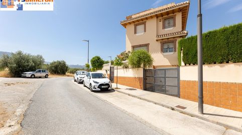 Foto 2 de Casa o xalet en venda a Avenida Suecia, Huétor Vega, Granada