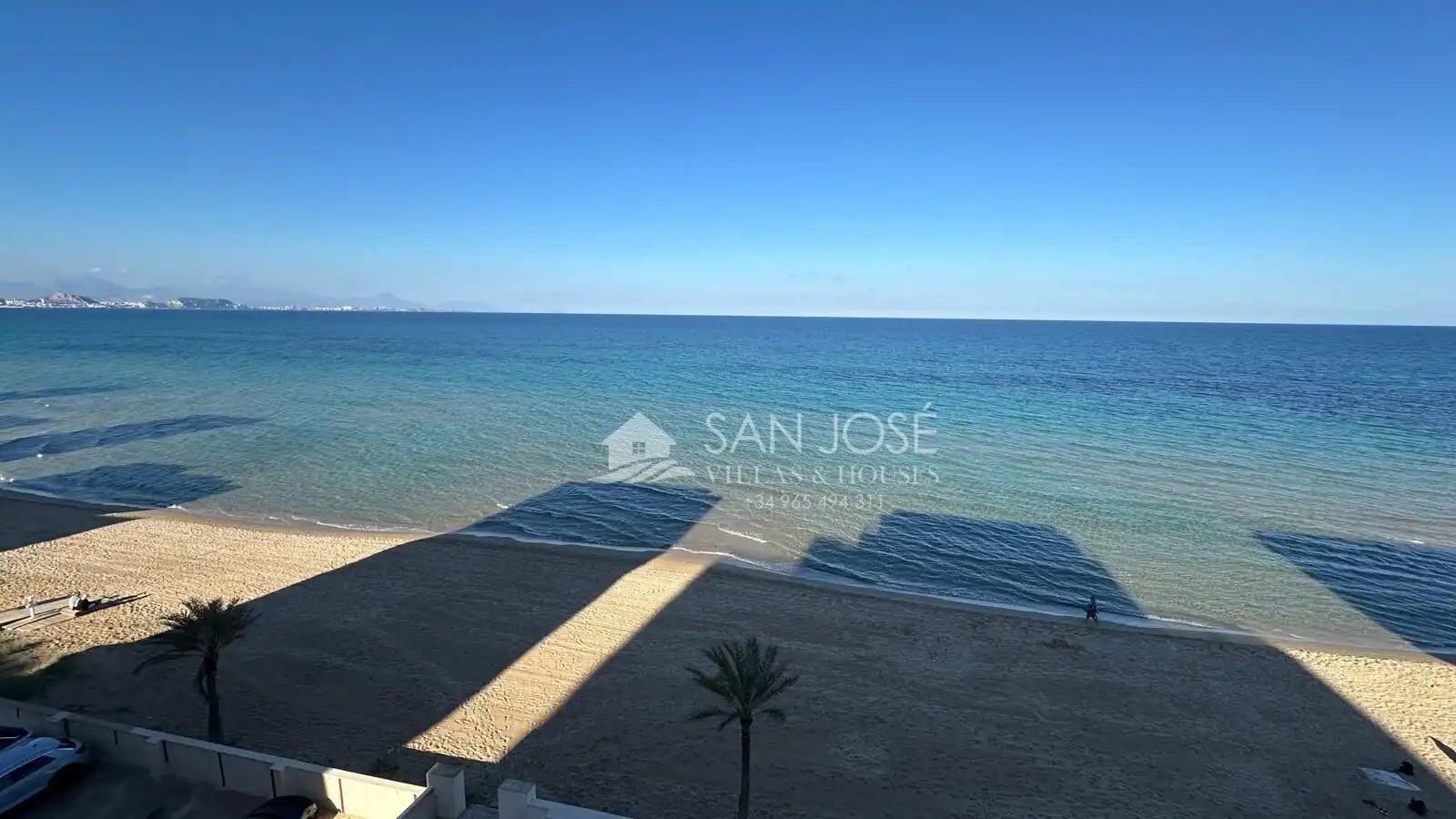 Vista exterior de Piso en venta en Elche / Elx con Calefacción, Terraza y Balcón