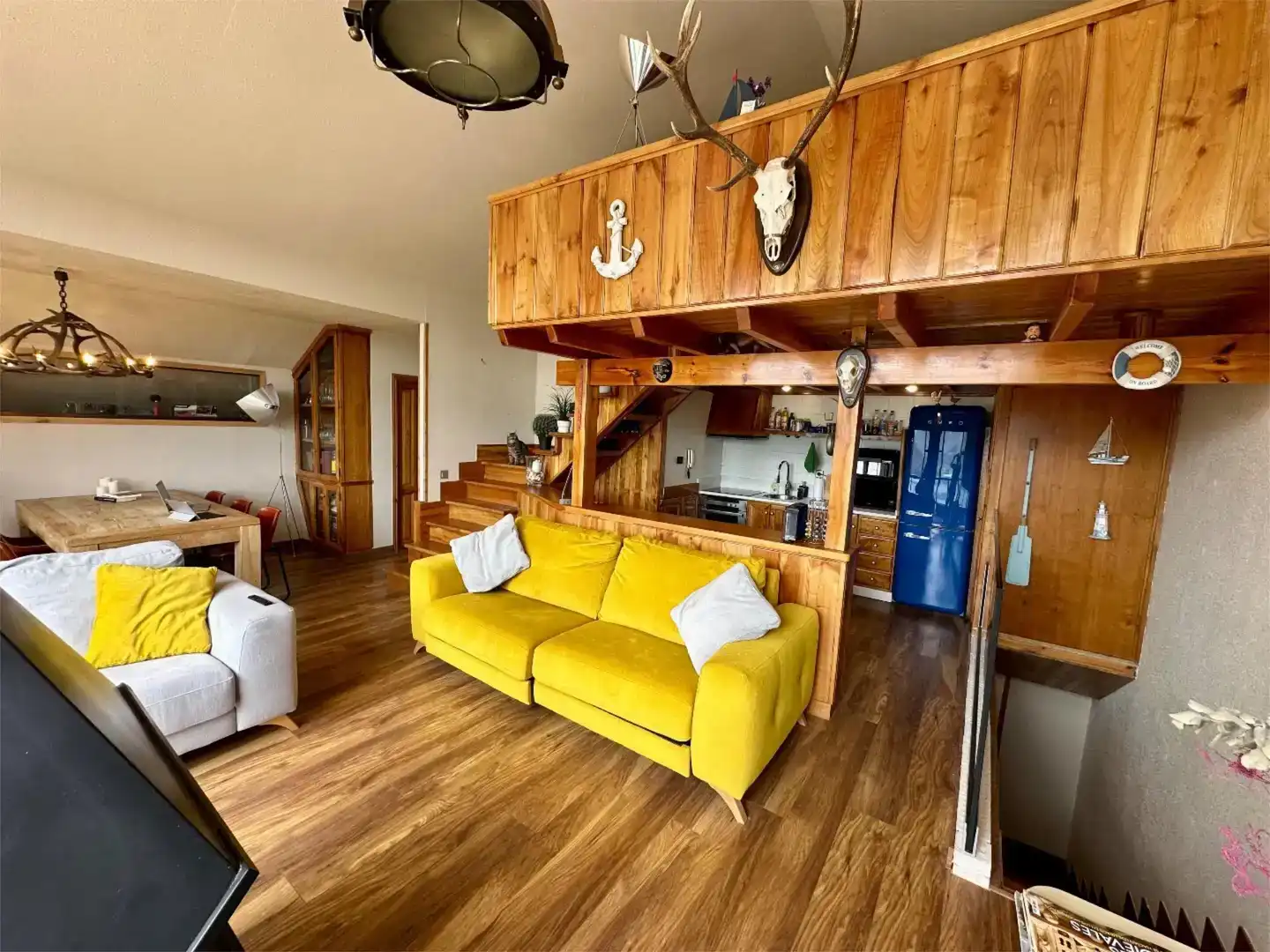Sala de estar de Piso en venta en Riaño con Trastero y Amueblado