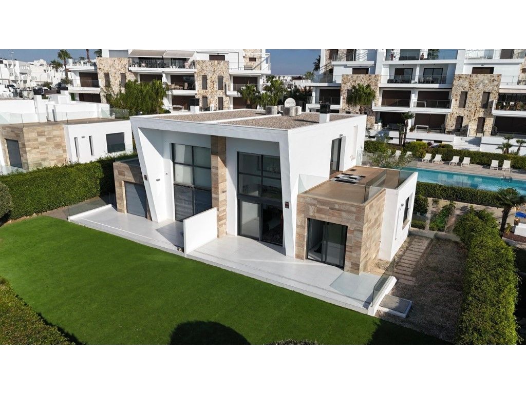 Exterior view of House or chalet for sale in Orihuela  with Air Conditioner