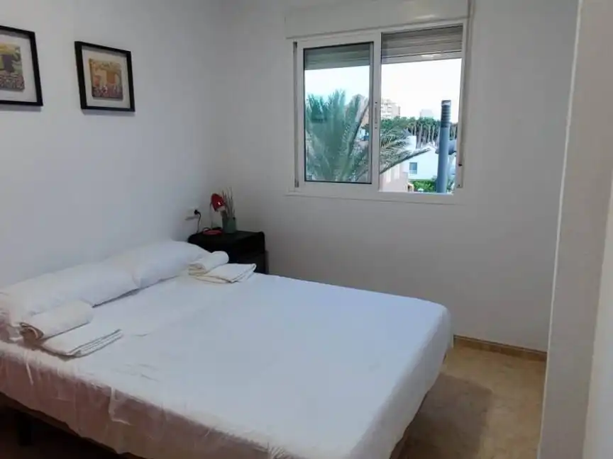 Habitación de Piso en venta en Roquetas de Mar con Aire acondicionado, Calefacción y Amueblado