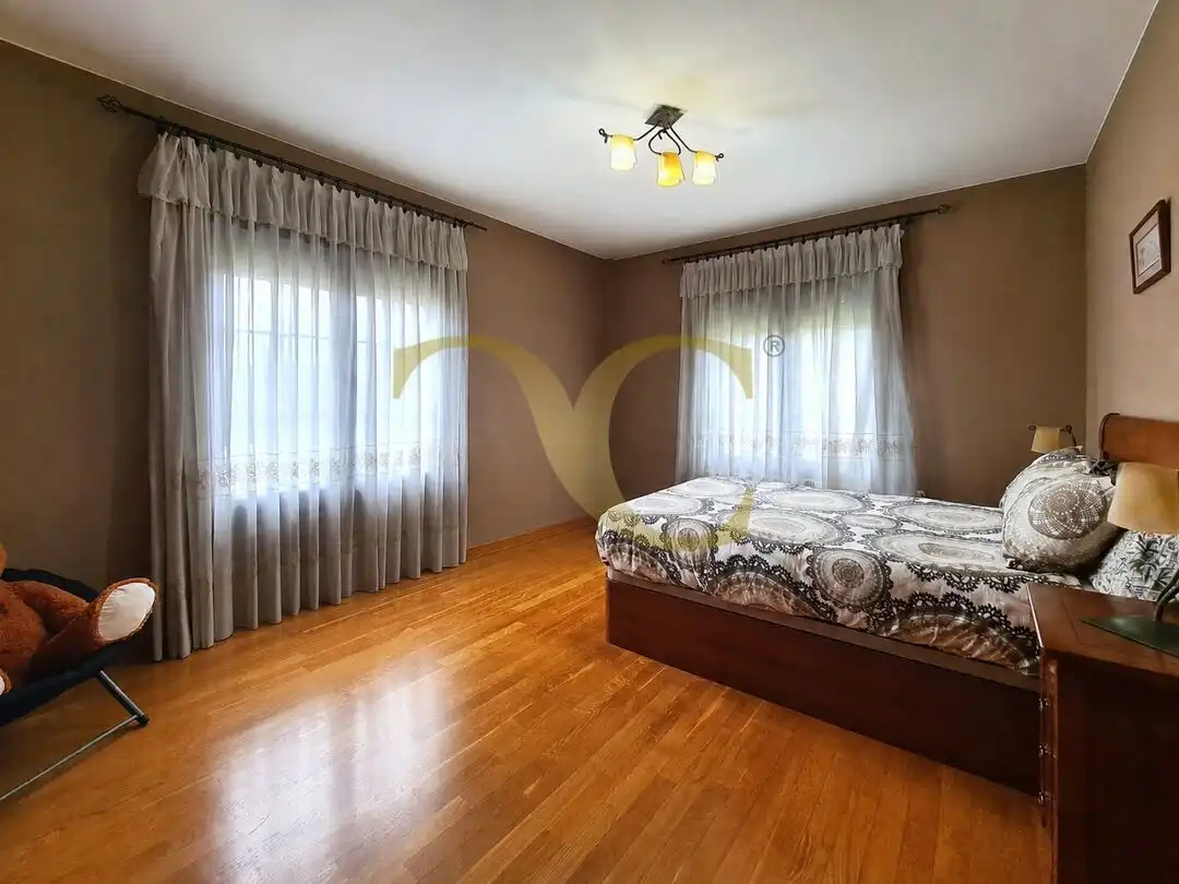 Bedroom of Houses for sale in Gijón   with Heating, Private garden and Terrace