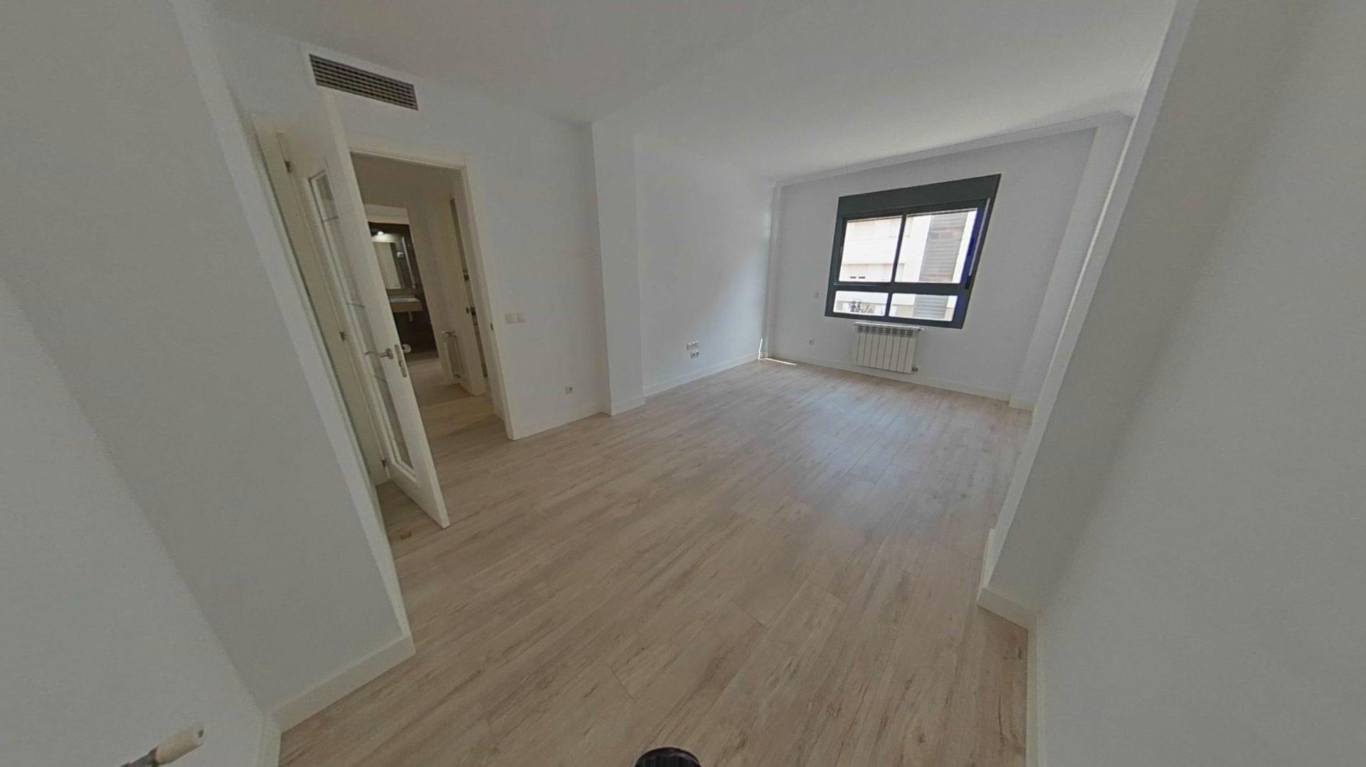 Bedroom of Flat for sale in  Madrid Capital  with Air Conditioner, Heating and Parquet flooring