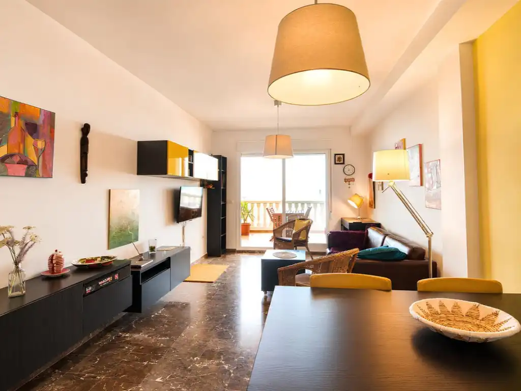 Sala d'estar de Pis en venda en Fuengirola amb Aire condicionat, Jardí privat i Terrassa
