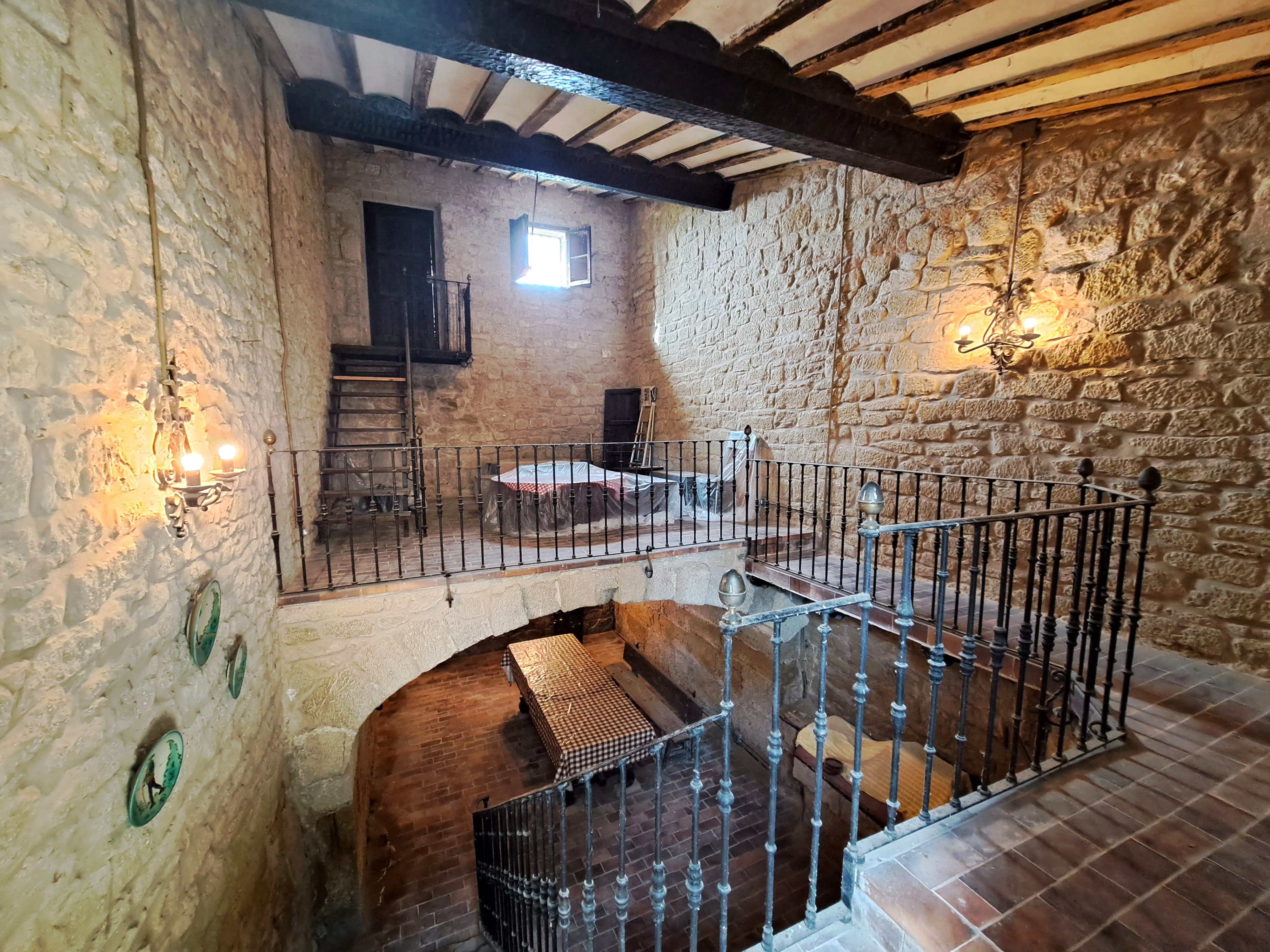 Country house for sale in Cihuri