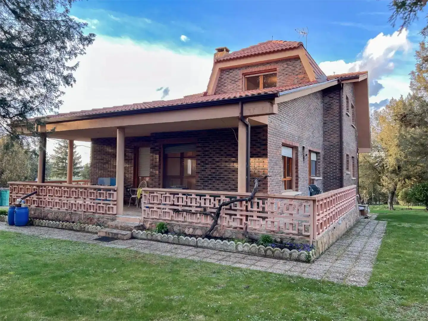 Vista exterior de Piso en venta en Aranda de Duero