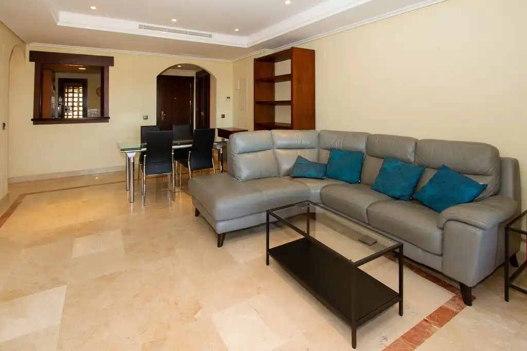 Bajo con piscina en venta en La Mairena, imagen 6