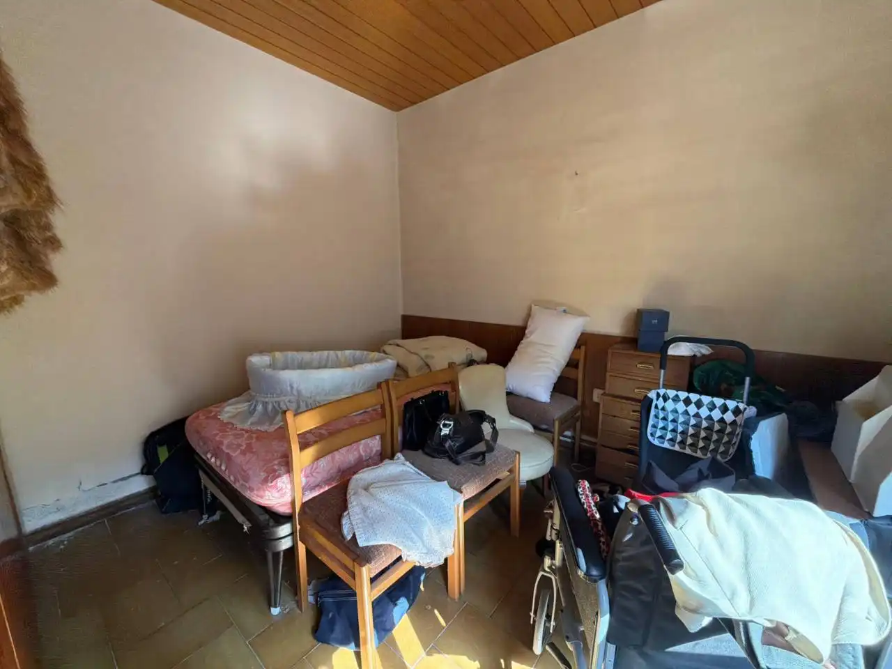 Schlafzimmer von Haus oder Chalet zum Verkauf in Olot mit Klimaanlage, Heizung und Privatgarten