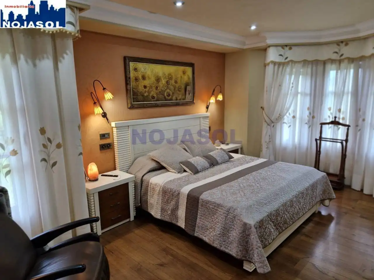 Habitación de Casa o chalet en venta en Noja con Aire acondicionado, Calefacción y Jardín privado