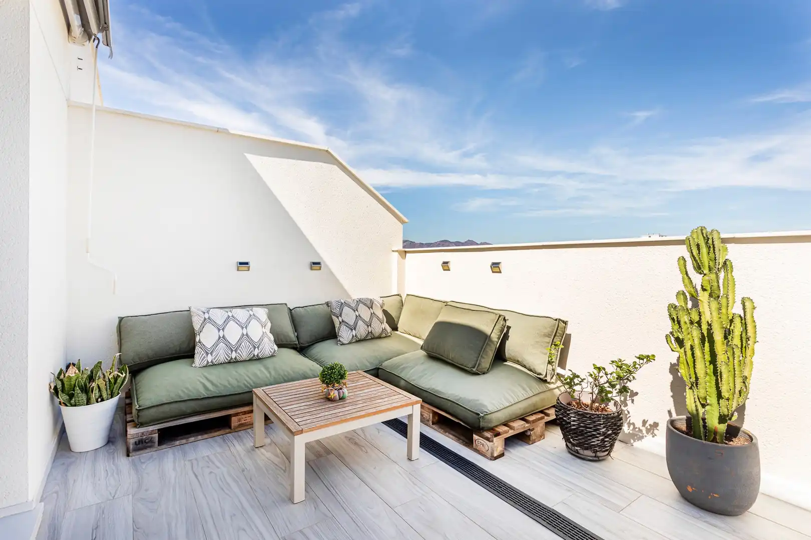 Ático con piscina en venta en de la Generalitat, imagen 2