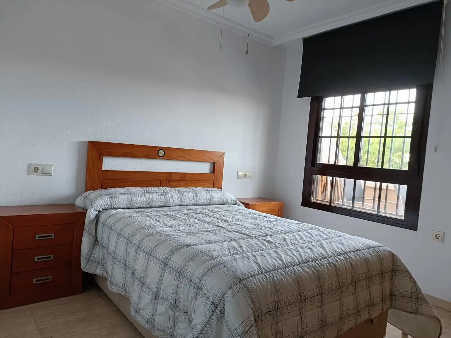 Bedroom of Flat for rent in Roquetas de Mar  with Terrace, Furnished and Community pool