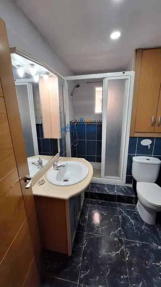 Bany de Pis de lloguer en Burriana / Borriana